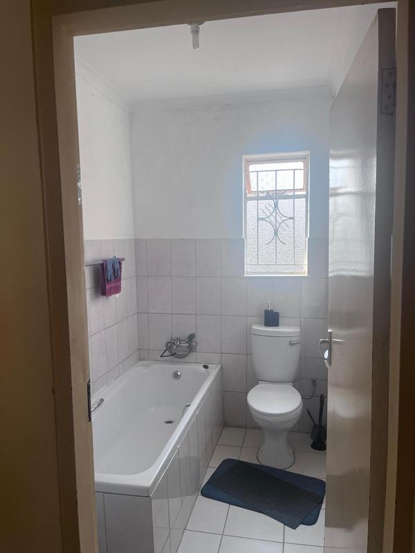 3 Bedroom Property for Sale in Golf View North West